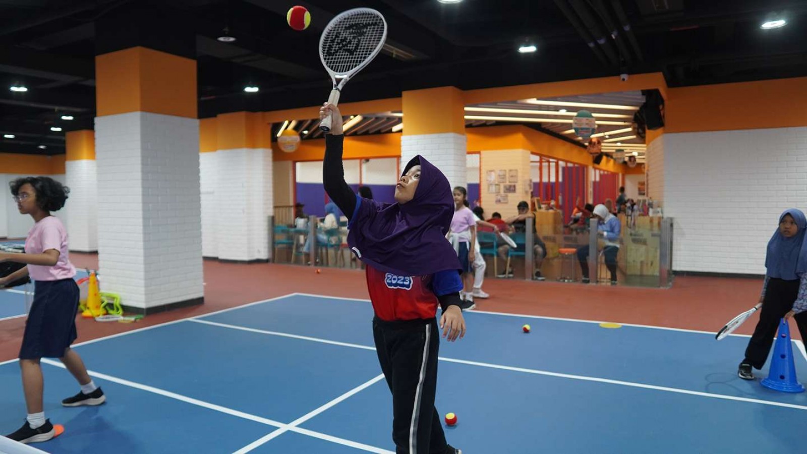  Pukulan Tenis Overhead: Untuk Smash yang Efektif